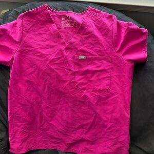 Figs Womens Pink V-Neck Shirt